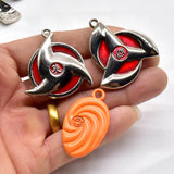 Sasuke/Itachi weapons kunai 28 gift box set metal keychain（can be used as pendant, keychain, necklace）